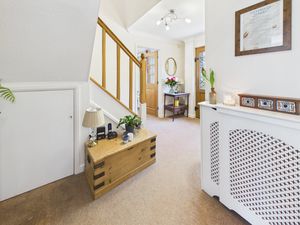 ENTRANCE HALLWAY- click for photo gallery